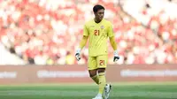 Kiper Timnas Indonesia, Ernando Ari Sutaryadi saat menghadapi Irak pada laga Grup F putaran kedua Kualifikasi Piala Dunia 2026 zona Asia di Stadion Utama Gelora Bung Karno (SUGBK), Senayan, Jakarta, Kamis (6/6/2024). (Bola.com/M Iqbal Ichsan)