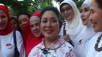 Sebut Prabowo Sebagai Sahabat, Titiek Soeharto Blusukan ke Pasar
