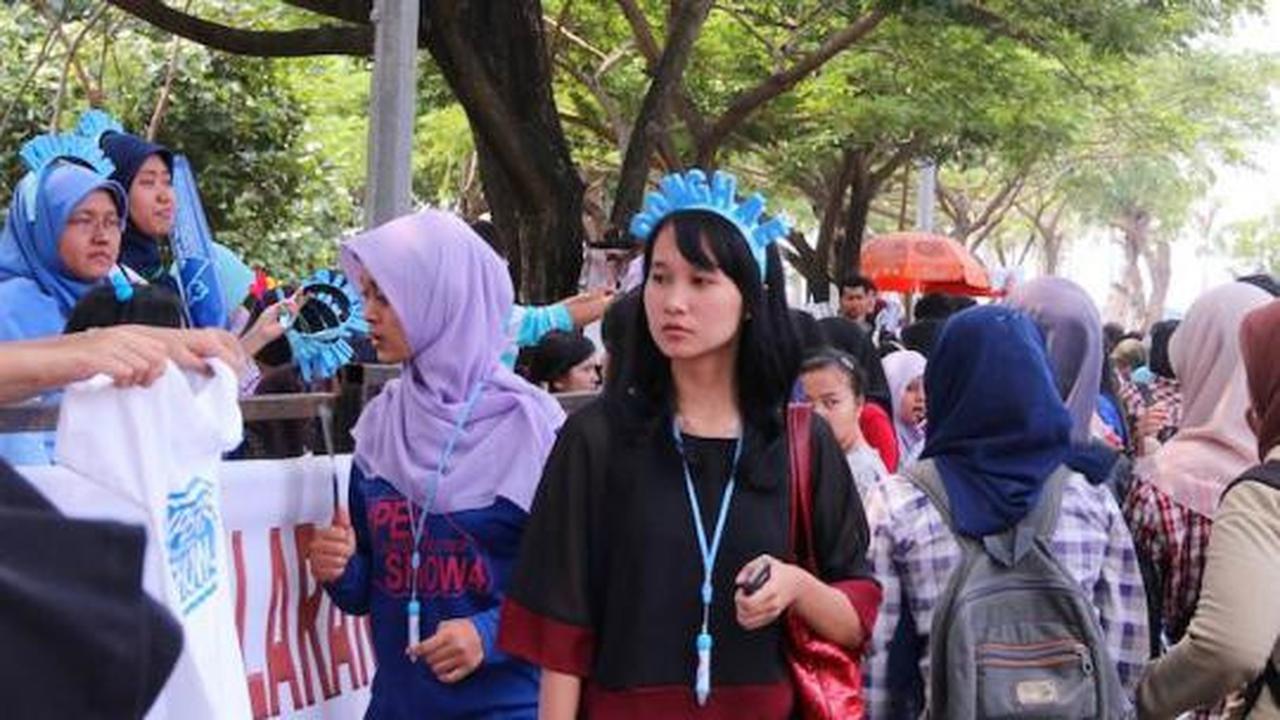 Penjagaan pintu masuk konser Super Junior di Indonesia pada hari perta 