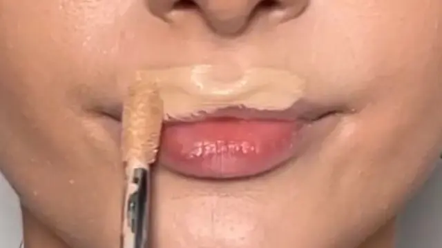 Aplikasi Concealer