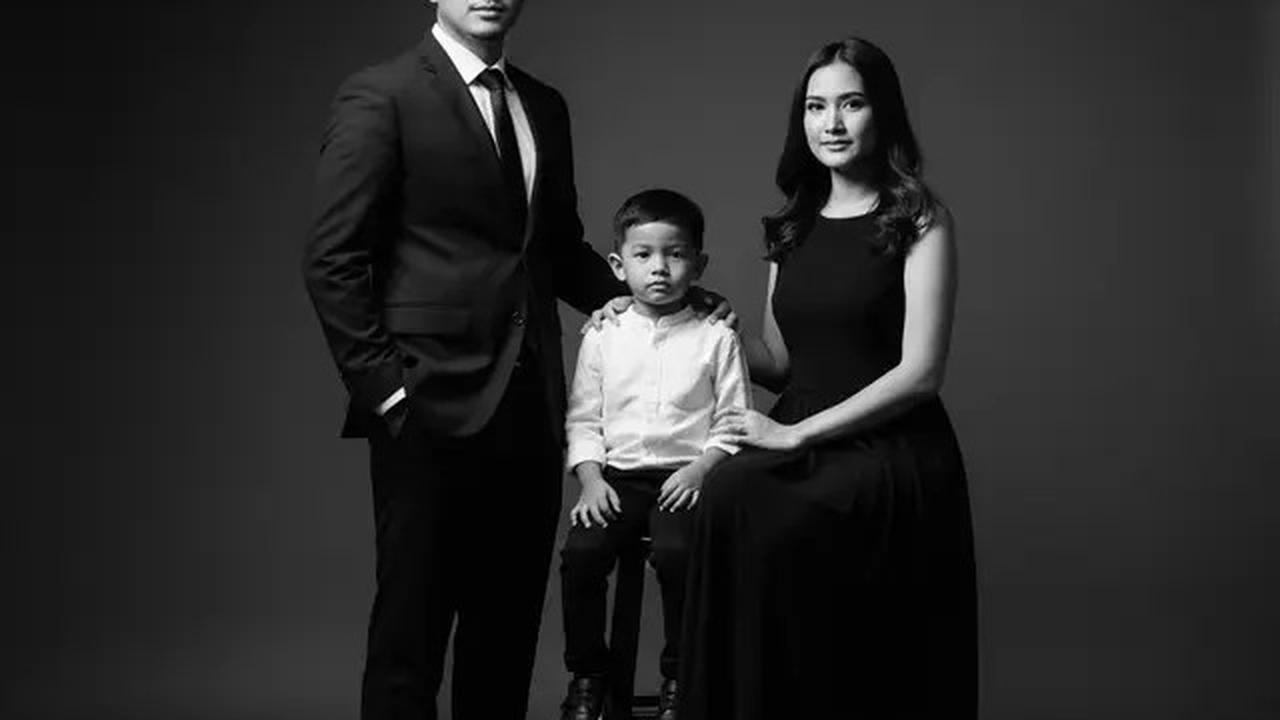 7 Ide Prompt Gemini AI Foto Keluarga Bertiga, Hasil Realistis &amp; Estetik Ala Photoshoot Profesional