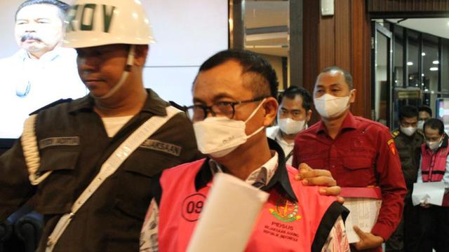 Kejagung menetapkan 3 tersangka kasus dugaan korupsi proyek BTS 4G Bakti Kemenkominfo. (Foto: Istimewa)