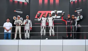 Pembalap Indonesia Avila Bahar Juara MTCC 300KM Round 3 di Sepang
