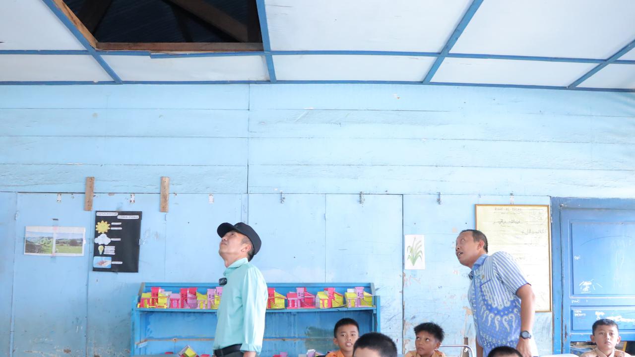 Mengira Semua Sudah Bagus, Ratu Dewa Kaget Banyak Sekolah Rusak di Palembang, Sentil Kadisdik Turun ke Lapangan