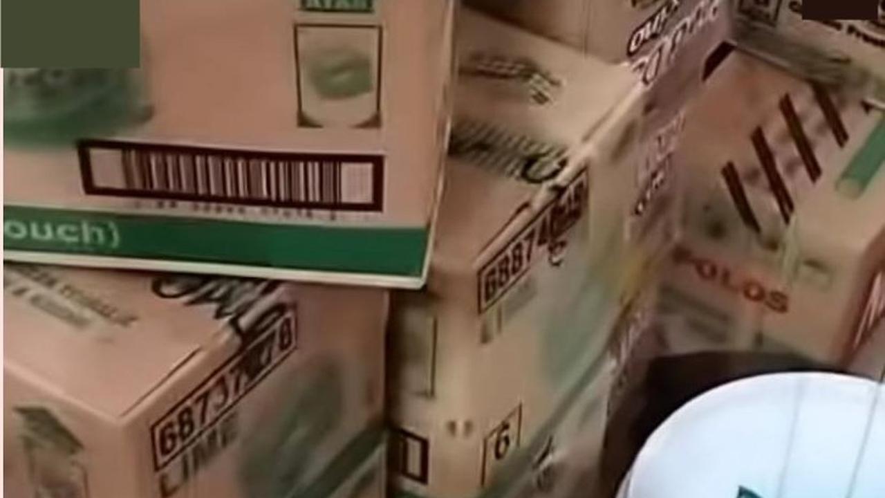MUI Keluarkan Fatwa Haram Gunakan Produk Pro Israel, Aksi Penjual Langsung Buang Barang Dagangan Ini Tuai Pro Kontra