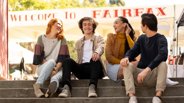 Daftar Zodiak yang Sering Oversharing Tanpa Sadar, Apakah Kamu Termasuk? - 2