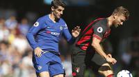Alvaro Morata (kiri) saat beraksi untuk Chelsea di pertandingan melawan Bournemouth (AP Photo/Frank Augstein)