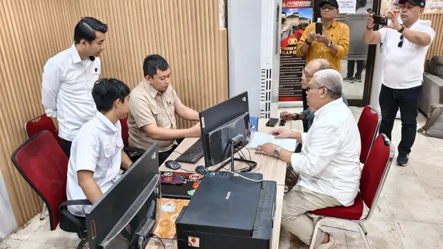 Kasus 'Chat Mesra' Rektor Nonaktifkan UNM Disetop