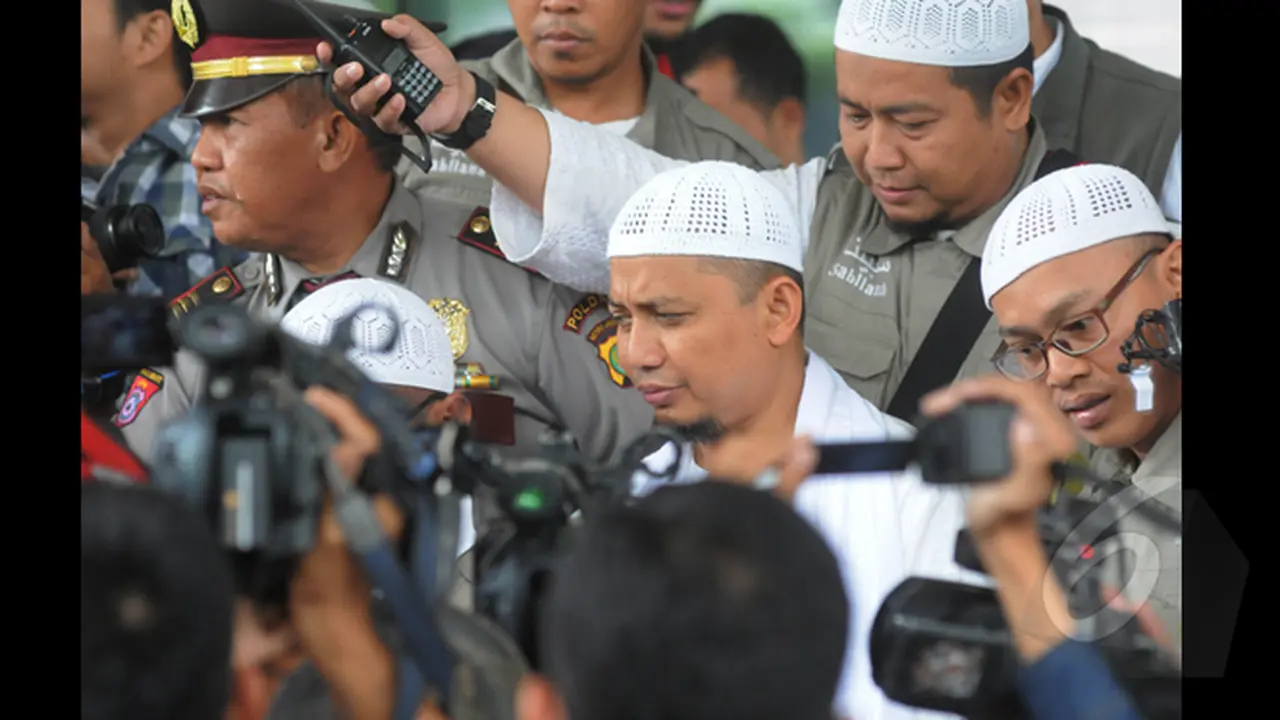 Ustadz Kondang Arifin Ilham Datangi KPK