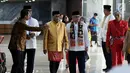 Menteri Perhubungan Budi Karya Sumadi memakai pakaian Adat Melayu saat Rapat Kerja Komisi V DPR, di Kompleks Parlemen Senayan, Jakarta, Senin (3/9). Rapat Kerja tersebut membahas RKA K/L Kementerian Perhubungan dalam Nota Keuangan RAPBN TA. 2020. Liputan6.com/Johan Tallo)