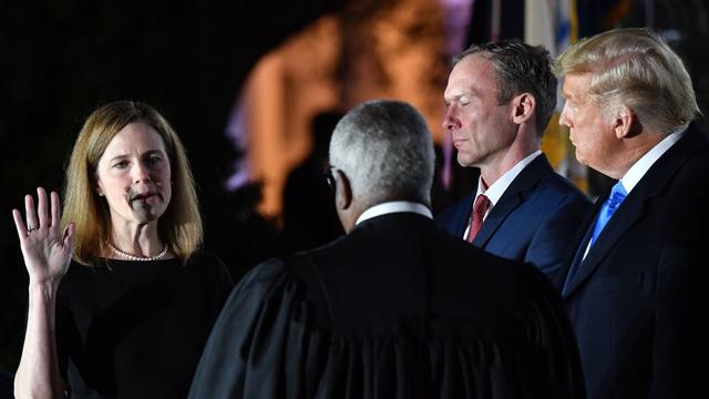 Hakim Amy Coney Barret (AFP)