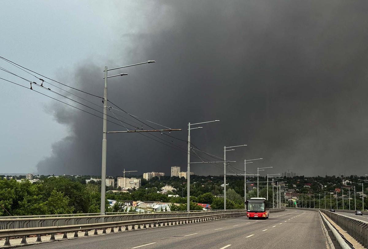FOTO: Serangan Rusia di Kota Kharkiv Ukraina, Sedikitnya Lima Orang tewas