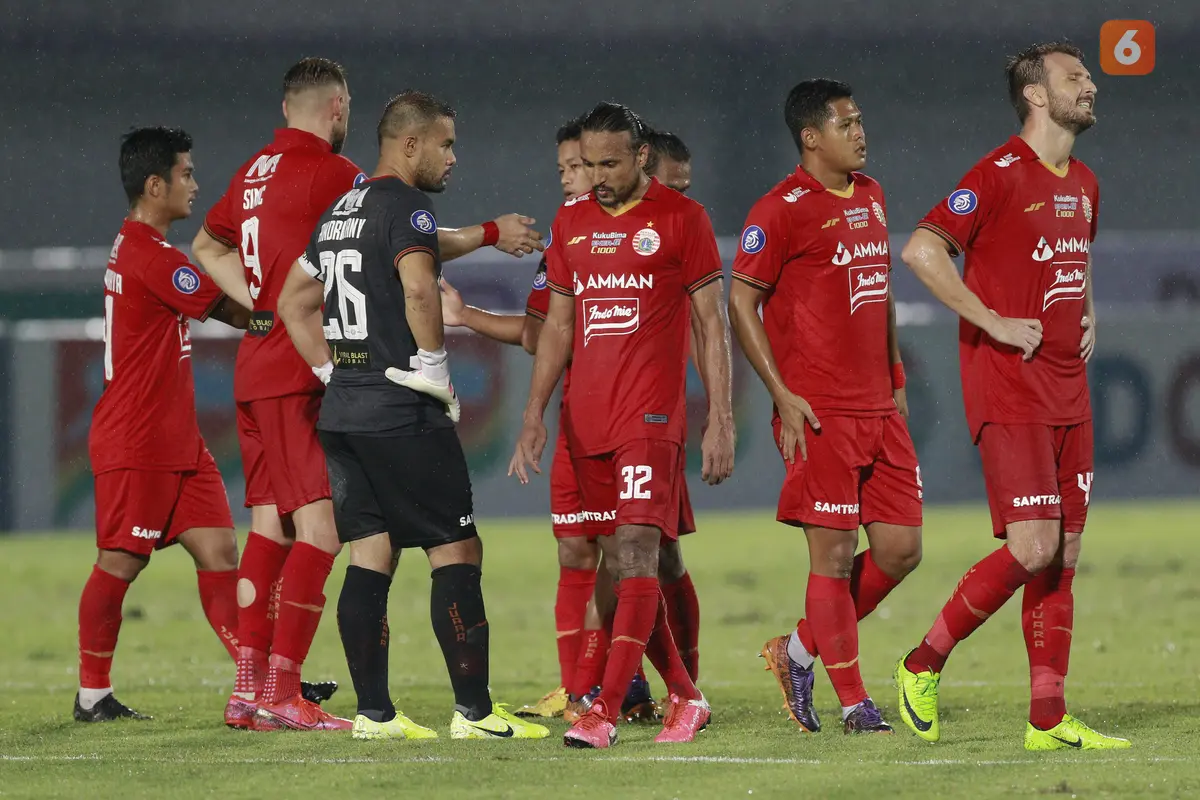 Foto: Kekecewaan Pemain Persija Jakarta Usai Kembali Gagal Menang di BRI Liga 1