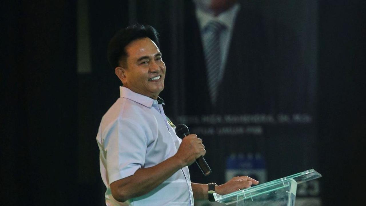 "Tapi juga perhitungan batiniah yang membuat saya sampai pada kesimpulan, sekali ini PBB harus memutuskan untuk mencalonkan Pak Prabowo sebagai calon presiden Republik Indonesia,"