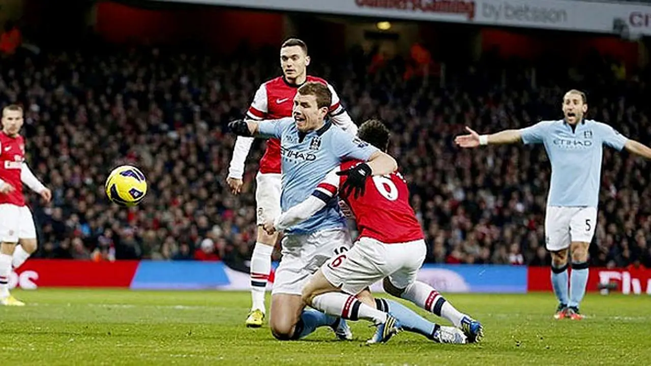 city-arsenal-131214b.jpg