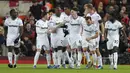 Pemain West Ham United merayakan gol yang dicetak oleh Issa Diop ke gawang Liverpool pada laga Premier League di Stadion Anfield, Inggris, Selasa (25/2/2020). Liverpool menang dengan skor 3-2. (AP/Jon Super)