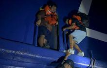 Kapal KMP Mutiara Ferindo 2 Terbakar di Perairan Banten, 12 ABK Dievakuasi