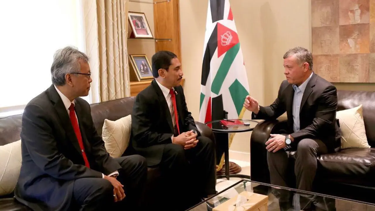 Kepala Badan Nasional Penanggulagan Terorisme (BNPT) Komisaris Jenderal Suhardi Alius bertemu dengan Raja Yordania Abdullah II di Amman.