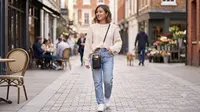Biar Outfit Makin On Point, Ini Deretan Tas Selempang HP yang Lagi Banyak Diburu