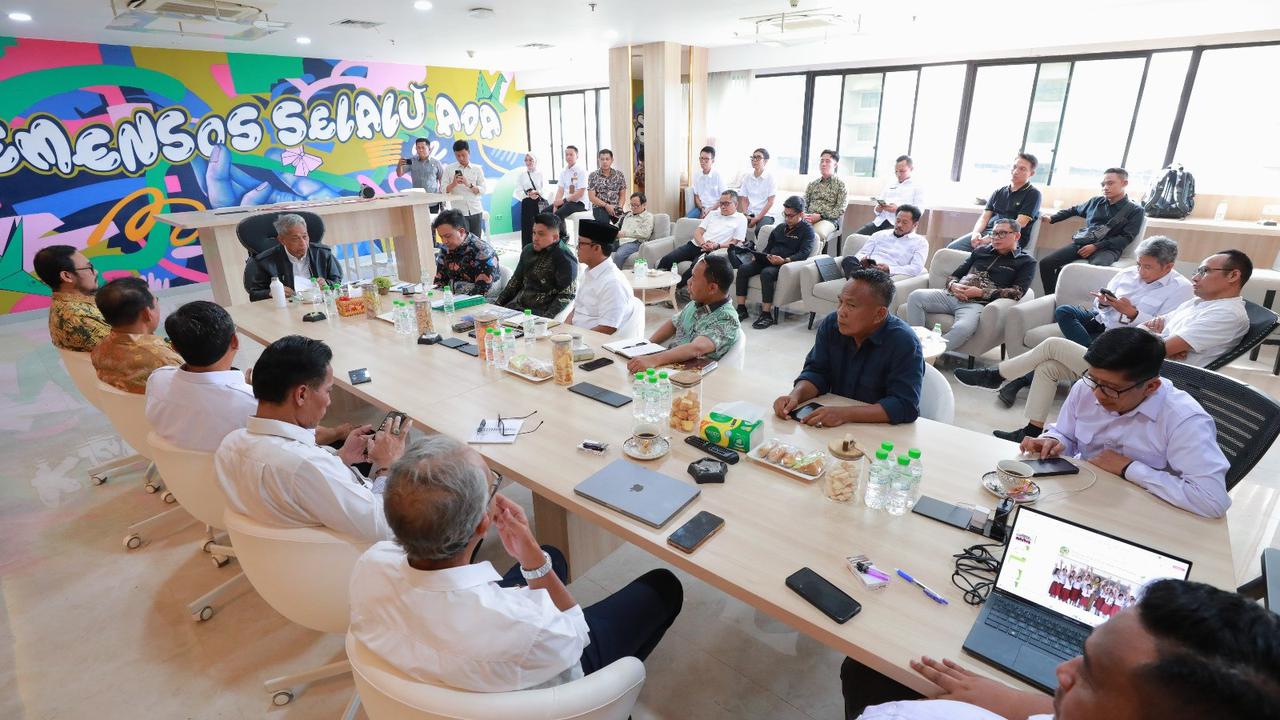 Wamensos Agus Jabo saat audiensi di Kantor Kemensos