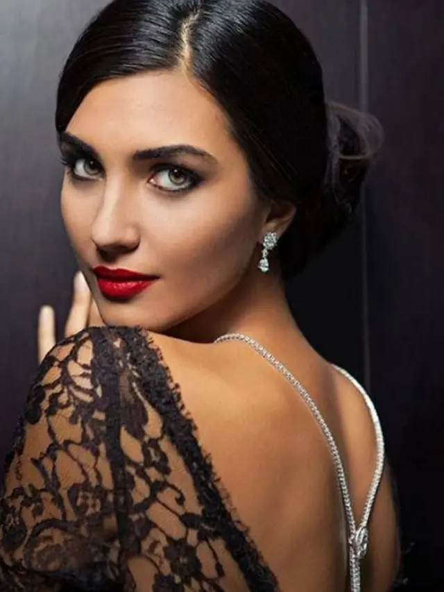 Cinta Elif