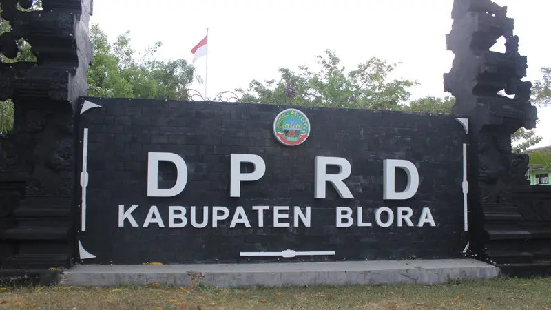 Tampak depan Kantor DPRD Blora, Jawa Tengah. (Foto: Liputan6.com/ Ahmad Adirin)