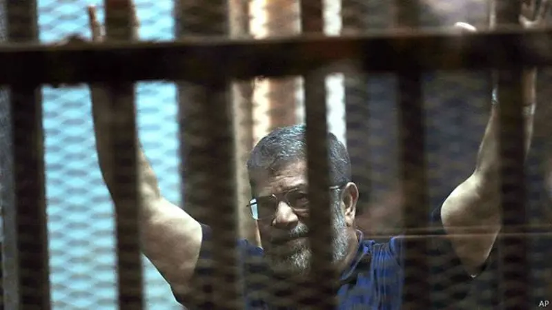 Dunia Kutuk Hukuman Mati Eks Presiden Morsi