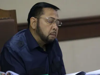 Terpidana kasus korupsi pengadaan e-KTP, Setya Novanto saat mengikuti sidang pengajuan permohonan peninjauan kembali (PK) ke Mahkamah Agung di Pengadilan Negeri Jakarta Pusat, Rabu (28/8/2019). Sidang beragendakan pembacaan nota permohonan peninjauan kembali. (Liputan6.com/Helmi Fithriansyah)