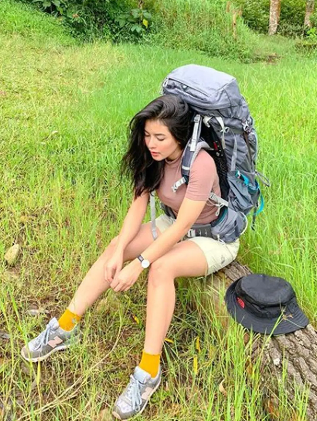 FOTO: Elvia Cerolline, Model Cantik Pacar Baru Billy Syahputra - Foto