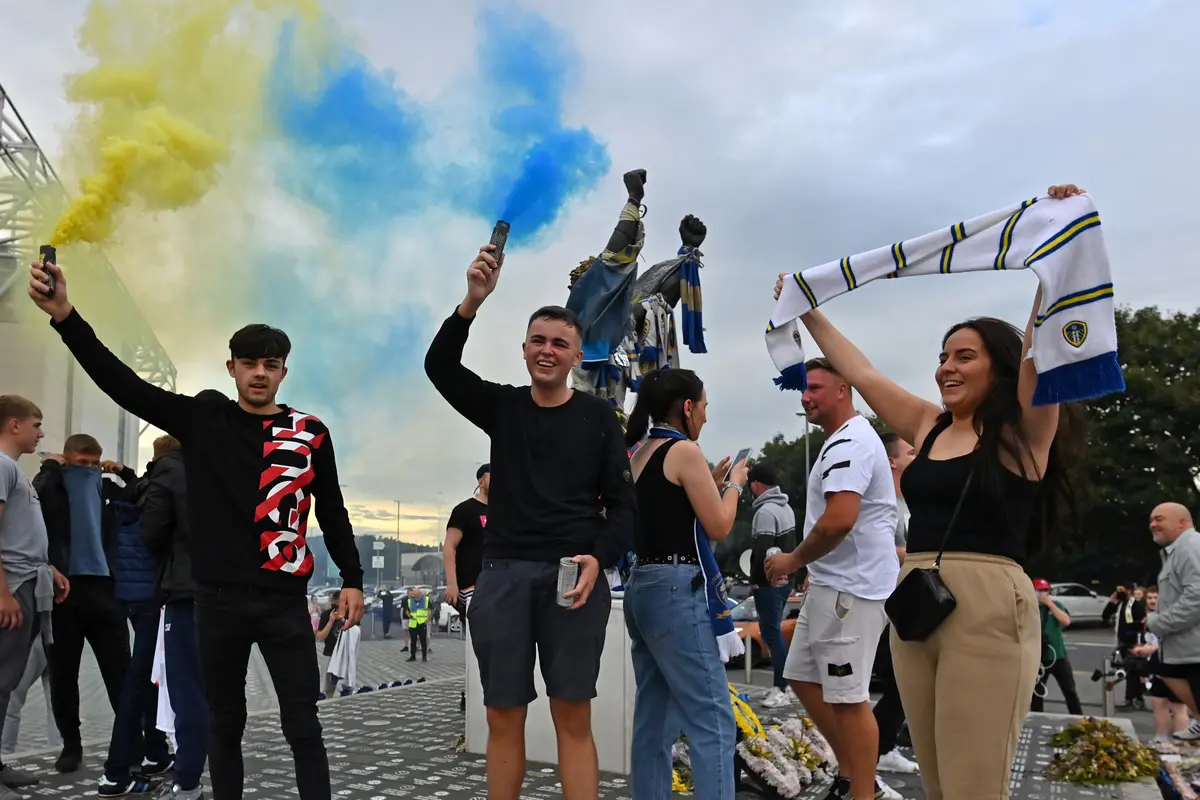 Perayaan Leeds United Promosi ke Liga Inggris
