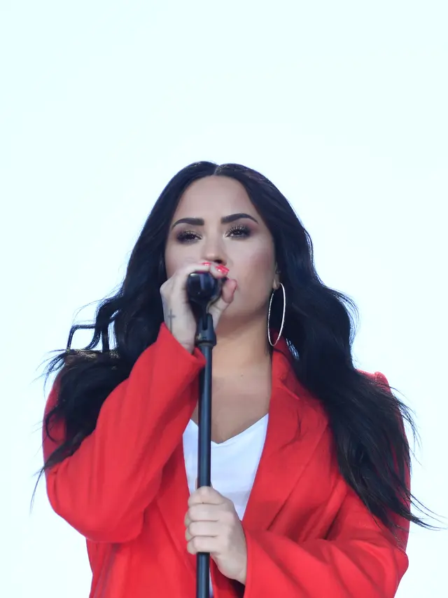 Demi Lovato