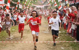 7 Cara Menang Lomba Membawa Gelas Berisi Air Sampai Garis Finish, Trik Menang Lomba Agustus-an