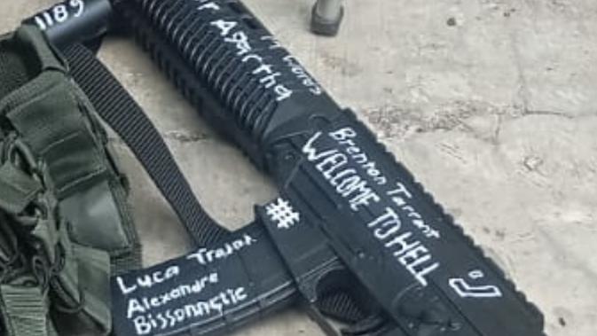 Misteri Tulisan di Senjata Mainan Terduga Pelaku Ledakan SMAN 72 Jakarta, Ada Nama Brenton dan Bissonnette