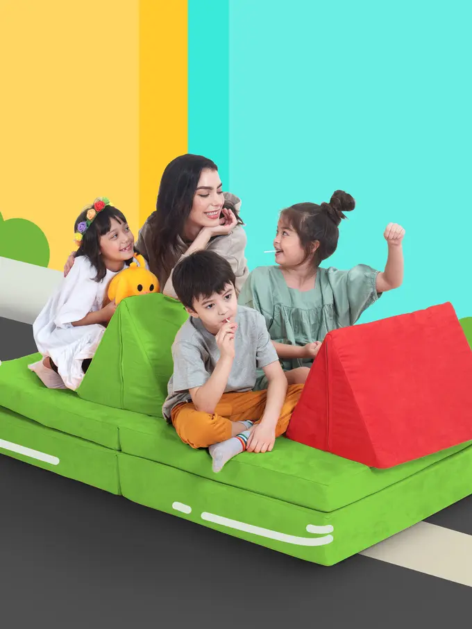 Simply Blox Play Sofa untuk asah kreativitas anak di rumah/dok.  Simply Bed