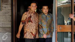 Gubernur DKI Jakarta terpilih Anies Baswedan usai mengelar konferensi Pers di Rumah Borobudur, Jakarta, Senin (15/5). Dalam Konferensi tersebut mereka memperkenalkan Tim Sinkronisasi Anies-Sandi yang di ketuai oleh Sudirman Said. (Liputan6.com/JohanTallo)