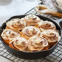 ilustrasi cinnamon roll/viennetta/Shutterstock