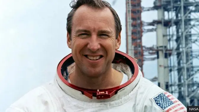 <p>James Lovell (Apollo 8, Apollo 13) (Dok. NASA via BBC)</p>