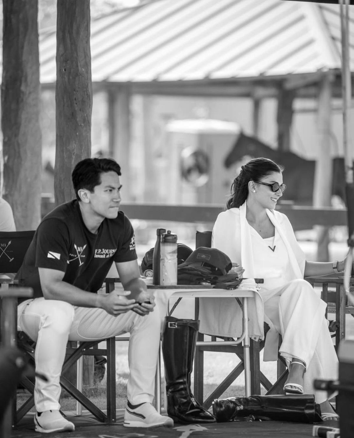Pose Mesra Prince Mateen dan Anisha Rosnah di Anniversary Pertama Jadi Sorotan