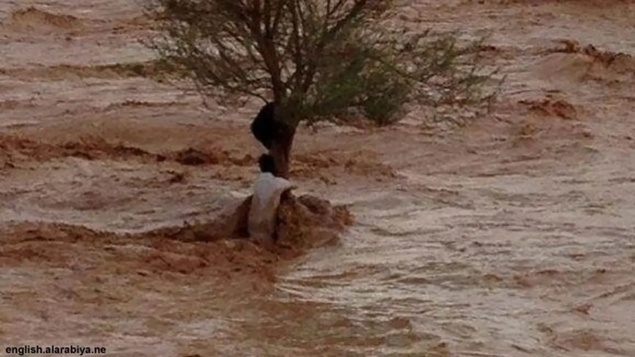 arab-banjir-130428b.jpg