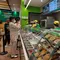 Dobrak Pakem, Subway Jadikan Kaca Bening Ladang Cuan