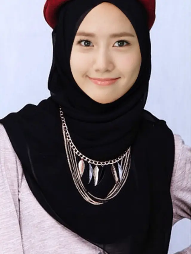 6 Editan Foto Yoona SNSD Berhijab Ini Curi Perhatian, Netizen: Kelihatan Cocok