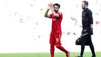 Mohamed Salah ditarik keluar saat membela Liverpool menghadapi Chelsea di final Piala FA. (AP Photo/Ian Walton)