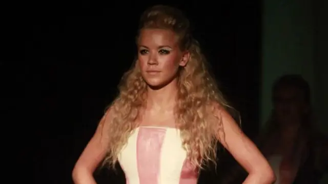 Hollie Shearer