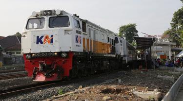 Kereta Api Pangrango Bogor-Sukabumi kembali beroperasi pasca evakuasi longsoran. (Dok KAI)