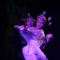 Fat Velvet adalah kelompok kolektif perempuan yang berfokus pada platform kegiatan kreatif melalui pendekatan berbasis komunitas. (Foto: Image Dynamics for Ruang Kreatif: Seni Pertunjukan Indonesia)