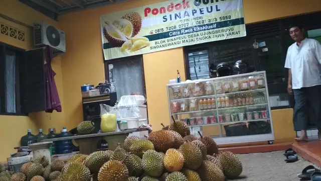 Pohon Durian di Kabupaten Majalengka ini diyakini berusia 2,5 Abad