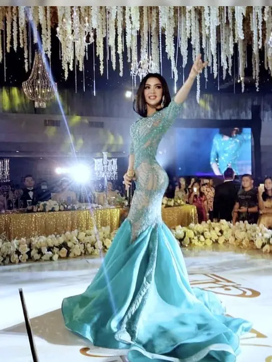 (Instagram/princessyahrini)