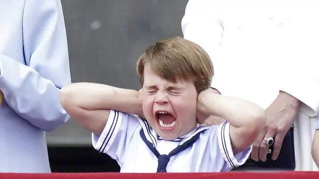 Pangeran Louis (Aaron Chown/Pool Photo via AP).