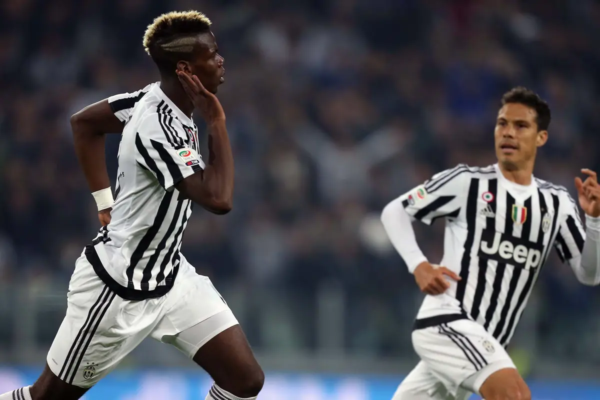 Gol Fantastis Paul Pogba
