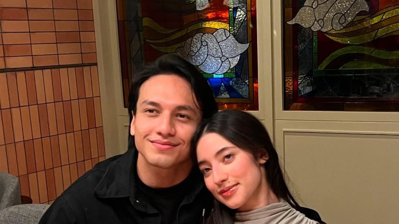 9 Potret Perayaan Ulang Tahun Jefri Nichol ke-26, Pamer Momen Mesra dengan Ameera Khan